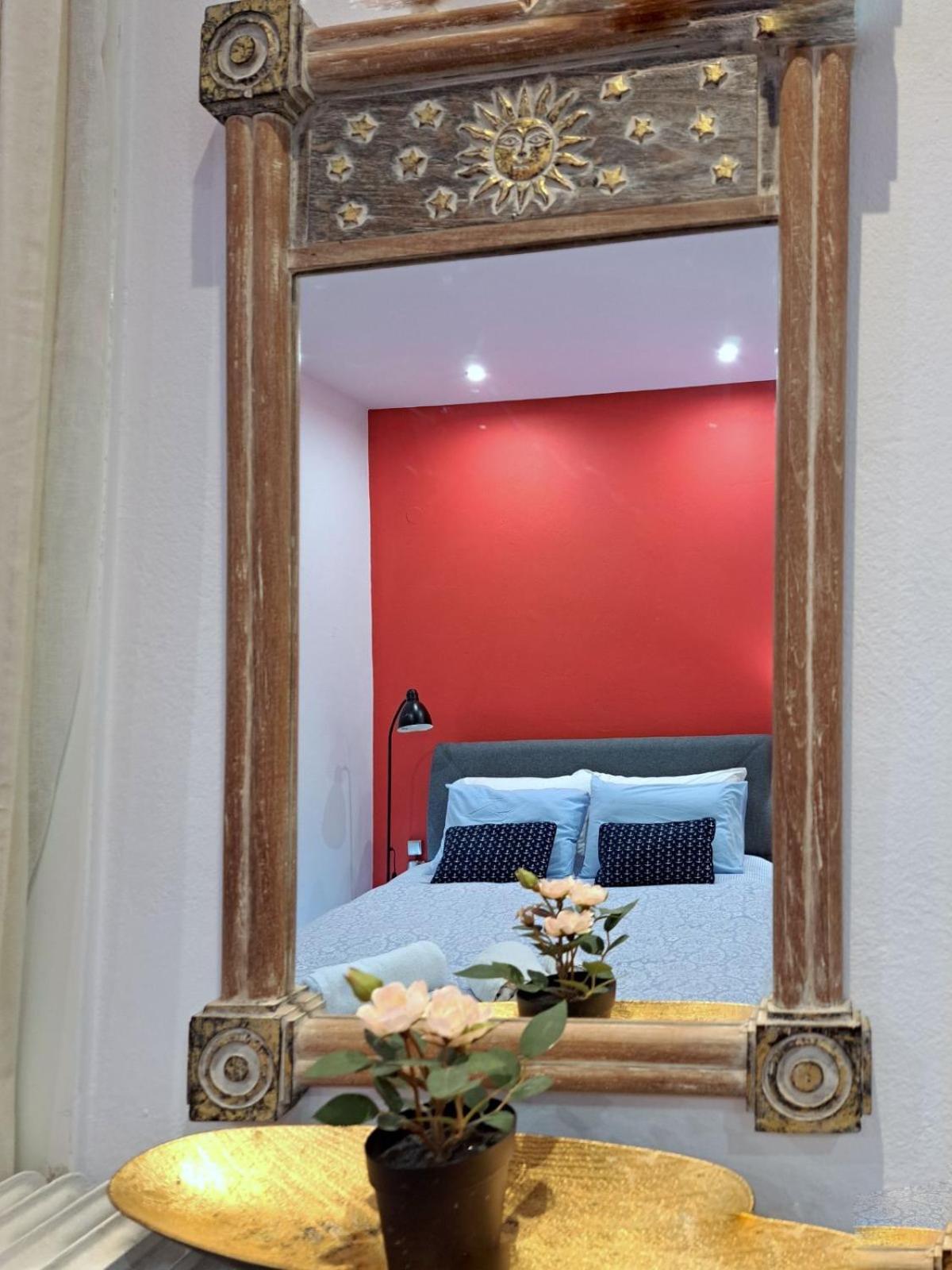 Grand Blue Suite Di Giorgio 10Min From Piraeus Port Extérieur photo